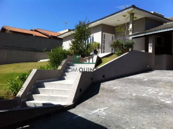 Casa com 3 Quartos à Venda, 420 m² em Granja Viana - Cotia