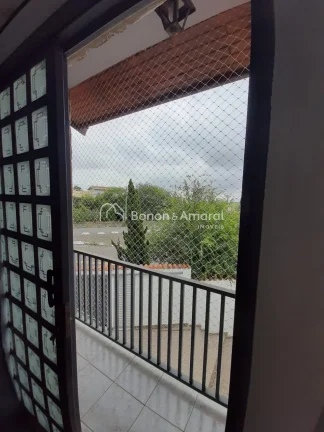 Imagem Casa a venda no Parque Jambeiro em Campinas!!

Residência no bairro Pq Jambeiro a 500mts da Rodovia...