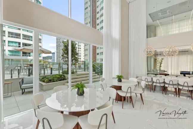 Imagem Apartamento Quadra Mar para Venda em Balneário Camboriú / SC no bairro Pioneiros