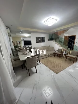 Imagem Casa Triplex - Próximo a Praia