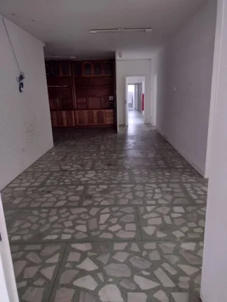 Imagem Sala Comercial à Venda – Andar Completo no Centro de Barbacena