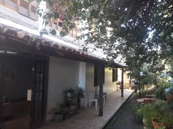 Imagem Casa à venda em Salvador, Itapuã, com 4 quartos, 367.47m2