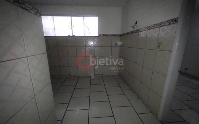 Imagem Prédio e loja a venda com 12 quartos na Vila Nova em Cabo Frio