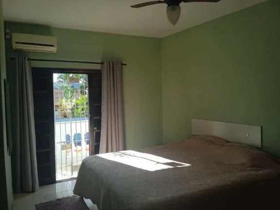 Imagem Casa para Venda em Itanhaém, Belas Artes, 3 dormitórios, 1 suíte, 1 banheiro, 5 vagas