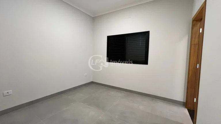 Imagem Casa à venda na Vila Vilas Boas em Campo Grande-MS: 3 quartos, 3 suítes, 3 salas, 2 banheiros, 4 vagas de garagem, 180m².
