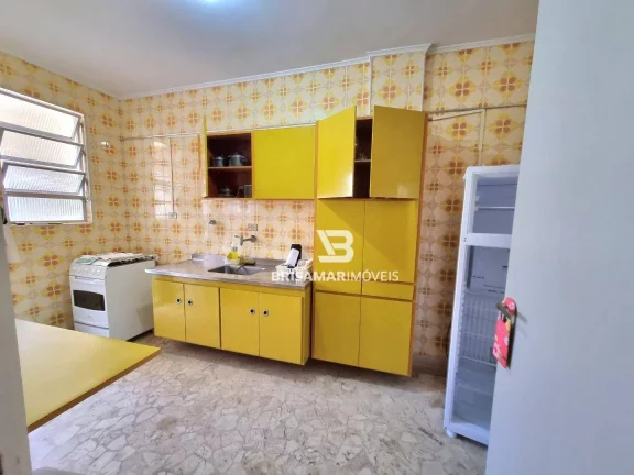 Imagem PITANGUEIRAS- LOCAL NOBRE , CONDOMÍNIO BAIXO , GARAGEM NO PRÉDIO.