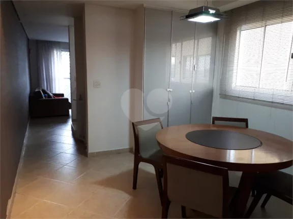 Imagem Sobrado à venda com 3 quartos, sendo 1 suíte, em Butantã, São Paulo - SP