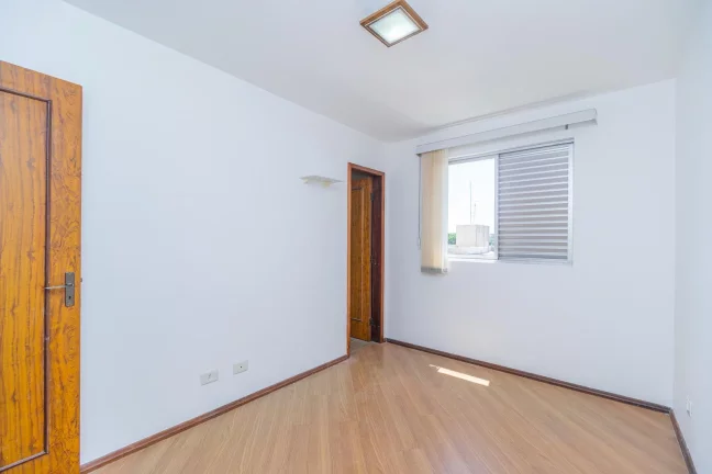 Imagem Apartamento de 3 quartos no bairro Ahú
