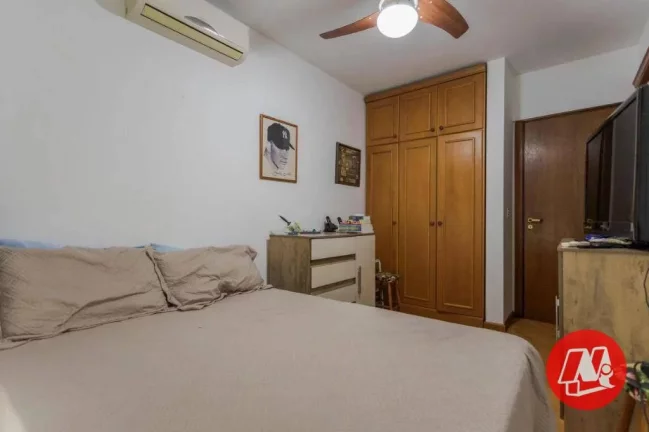 Imagem Cobertura Triplex no coração do Petrópolis – conforto, espaço e vista incrível