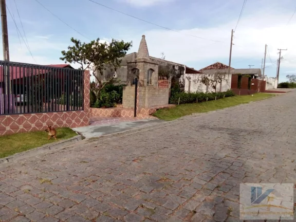Imagem Casa para Venda em São José dos Pinhais, Campo Largo da Roseira, 2 dormitórios, 1 banheiro, 2 vagas