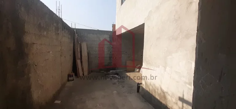Imagem Espetacular casa à venda em Franco da Rocha-SP, Residencial Santo Antônio, 4 quartos, 1 suíte, 2 salas, 2 banheiros, 4 vagas.