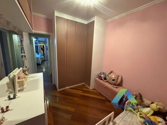 Imagem Apartamento recém reformado em 126m² com 3 dorms, 1 suíte, 3 vagas com localização privilegiada na região do Tatuapé/SP