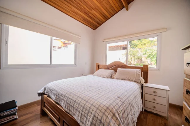 Imagem Casa 3 suítes à venda, 248 m² por R$ 1.490.000 - Village Los Angeles - Cotia/SP