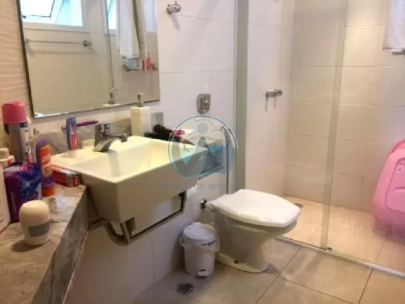 Imagem Luxuoso apartamento à venda em Ubatuba-SP, no bairro Praia Grande, com 5 quartos, 5 suítes, 1 sala, 7 banheiros, 4 vagas de garagem e 330m² de área.