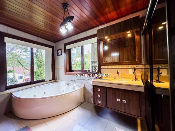 Imagem Casa à venda, 600 m² por R$ 3.450.000,00 - Comary - Teresópolis/RJ