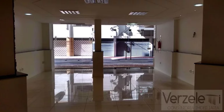 Imagem Sala Comercial para Venda em Balneário Camboriú / SC no bairro Centro