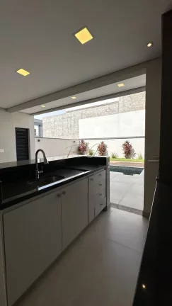 Imagem Casa de Condomínio com 3 Quartos à Venda, 219 m² em Pinheiro - Valinhos