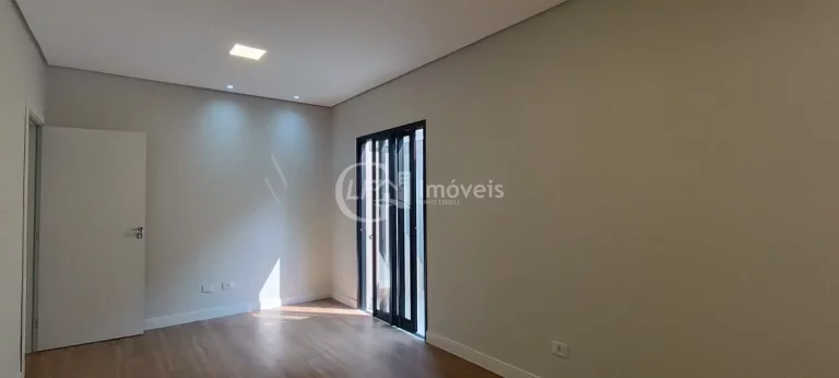 Imagem Venda de Casa de 3 quartos na Vila do Polonês em Campo Grande-MS: 230m², suite, 4 vagas