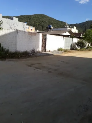 Imagem Conheça nossas opções de casas em Camboriú para comprar.