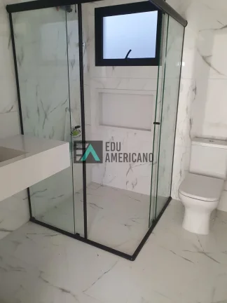 Imagem Imóvel com excelente acabamento totalmente térreo