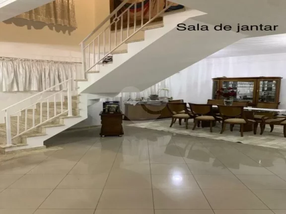 Imagem Casa à venda com 4 quartos, sendo 4 suítes, em Butantã, São Paulo - SP