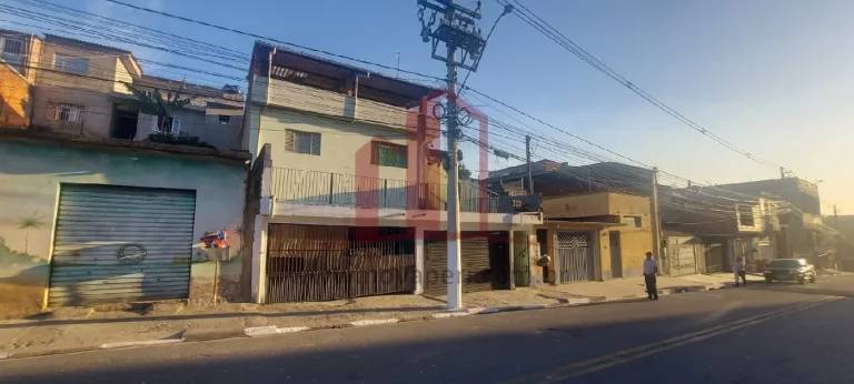 Imagem Casa à venda em Franco da Rocha-SP, Jardim Luciana: 2 quartos, 2 salas, 3 vagas de garagem, 214m² de área. Confira!