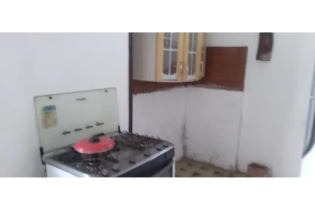 Imagem Casa à Venda no Jardim Santo Elias, SP, oportunidade para renda extra.