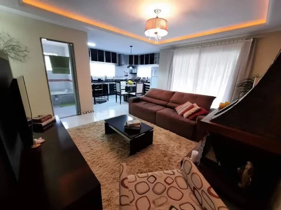 Imagem LINDA CASA A VENDA EM NOVA FRIFURGO.