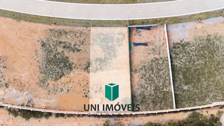 Imagem Excelente lote/terreno de 675m² à venda no Condomínio Alphaville Três Praias, confira!