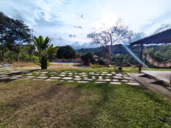 Imagem Casa em condomínio, piscina, área gourmet, pomar, varanda