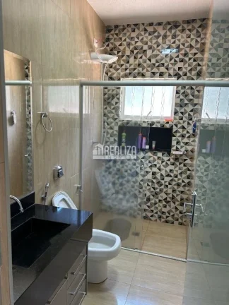 Imagem Rancho Volta Grande à venda em Conceição das Alagoas: 5 dormitórios, piscina e churrasqueira!