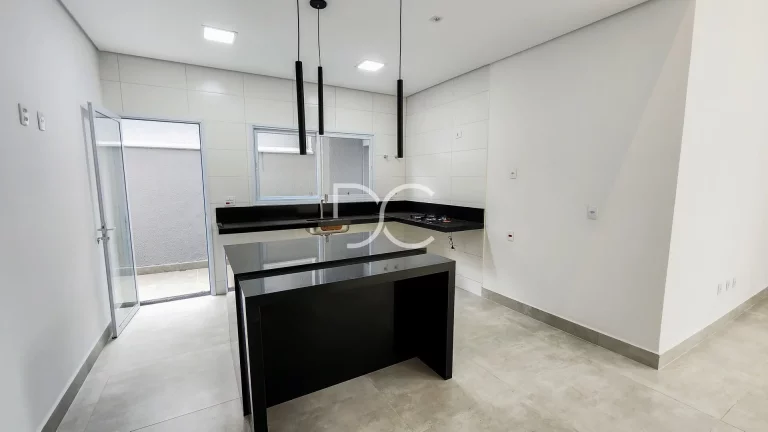 Imagem Ibiti Royal Park - Venda Casa Térrea | AT 250m² | AC 160m² | 3 Dorm | 1 Suíte | 4 Banheiros | 4 Vagas