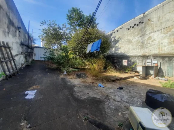 Imagem Casa Comercial para Venda em Goiânia, SETOR AEROPORTO, 3 dormitórios, 1 banheiro, 4 vagas