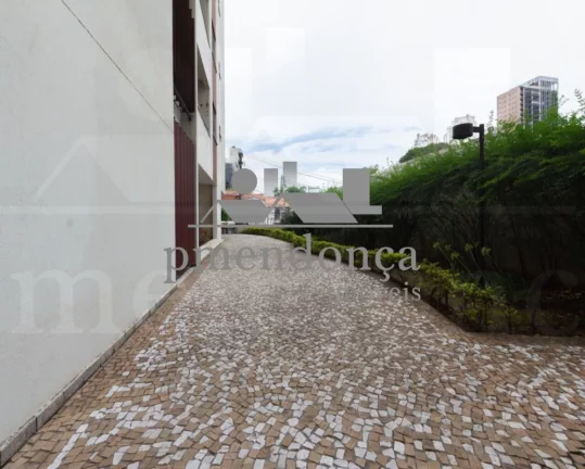 Imagem Apartamento em Pinheiros com 3 quartos( 1 sui­te ) e 2 vagas, 95m²