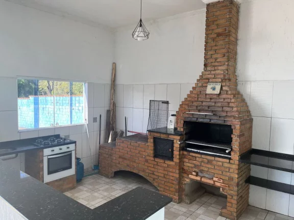 Imagem Chácara com 4 dormitórios à venda, 2000 m² por R$ 650.000,00 - Vila Dirce - São José dos Campos/SP
