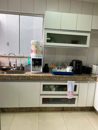 Imagem Casa com 3 dormitórios à venda, 140 m² por R$ 680.000,00 - Visão - Lagoa Santa/MG