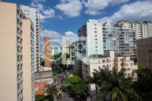 Imagem São 115m² de área privativa, dois dormitórios ( 1 suíte ) e 1 vaga na garagem. Living espaçoso...