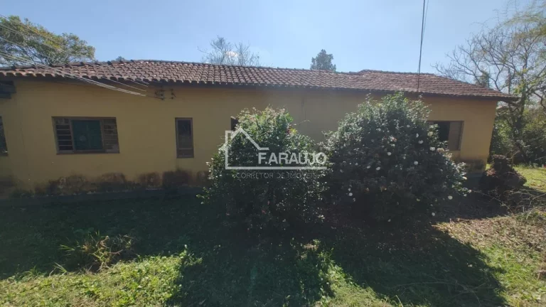 Imagem Sítio à venda em Salto de Pirapora com 30157m² 3 quartos, 6 vagas