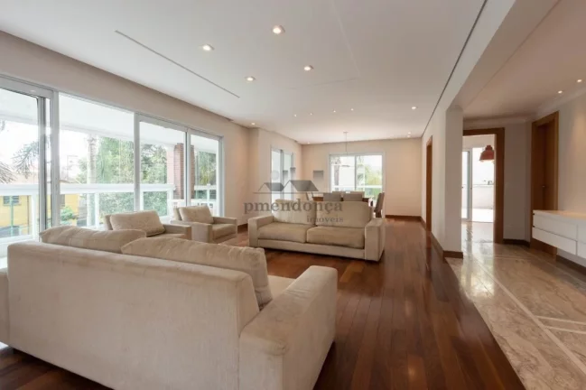 Imagem Apartamento de Alto Padrão na Rua Wanderley, 3 suítes e 4 vagas, 350m²