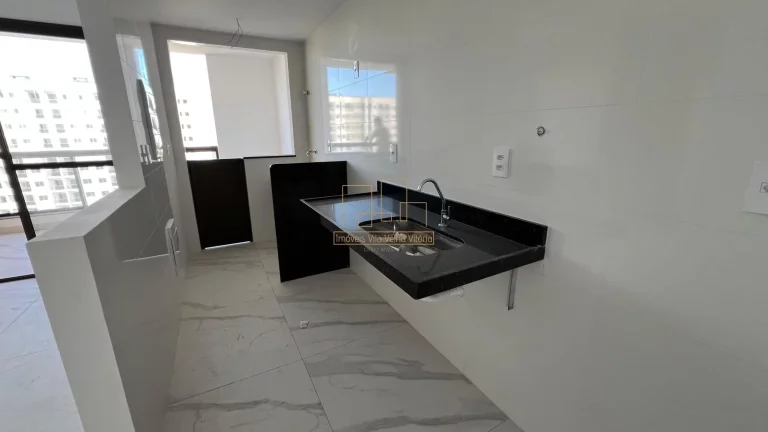 Imagem 3 Quartos no Andar Alto Lazer Completo, 2 Vagas e a 2 Quadras do Mar
