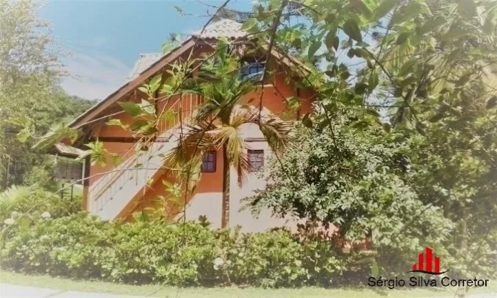 Imagem Chácara Para Venda Com 6.000,00 m², na Região de Santo Antônio do Pinhal.