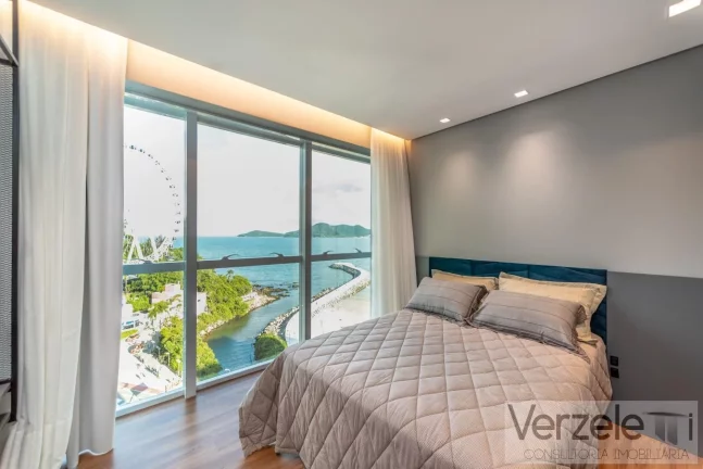 Imagem Frente ao Mar para Venda em Balneário Camboriú / SC no bairro Pioneiros