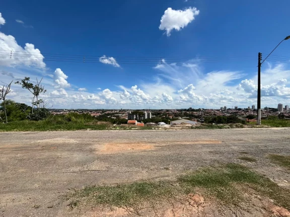 Imagem Excelente terreno a venda no Bairro Jardim Paulista - Tatuí/SP.