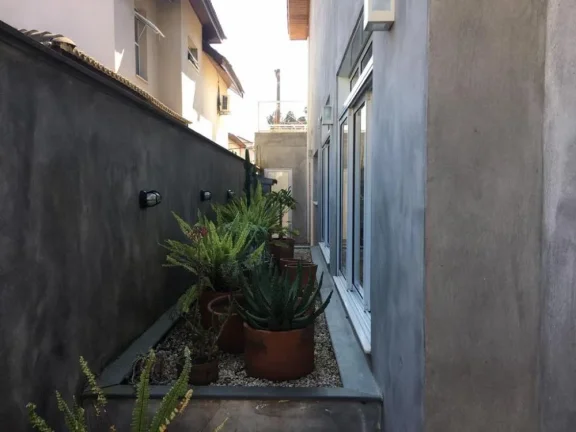 Imagem Casa em Aldeia da Serra - 370m²