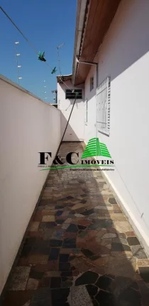 Imagem Casa para Locação em Limeira, Jardim Planalto, 3 dormitórios, 1 suíte, 3 banheiros, 2 vagas