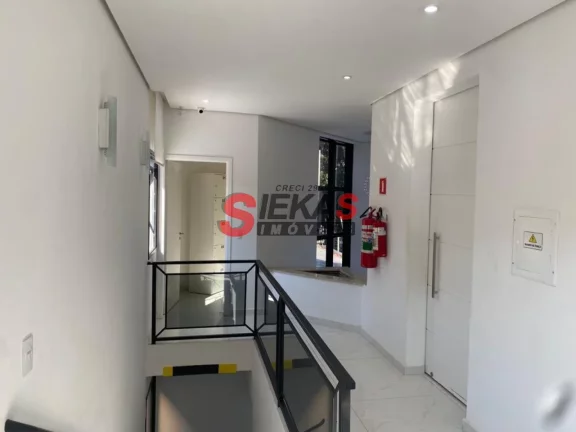 Imagem Prédio Comercial - 19 Salas - 800m² - 8 Vagas - Vila Prudente