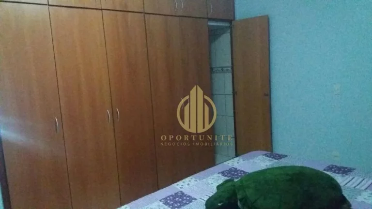 Imagem Casa á venda com 3 quartos sendo 1 suíte, Jardim Antártica, Ribeirão Preto