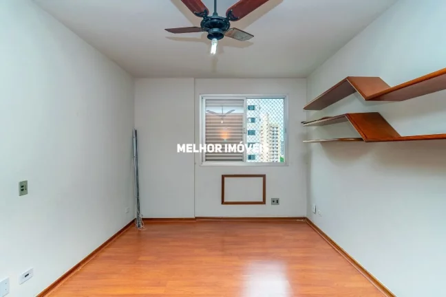 Imagem Apartamento a venda Ed La Corunã em Londrina - PR