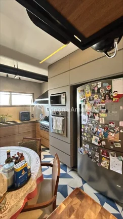 Imagem Apartamento a venda no Cambuí com 3 quartos sendo 1 suíte, 2 vagas 193m²
