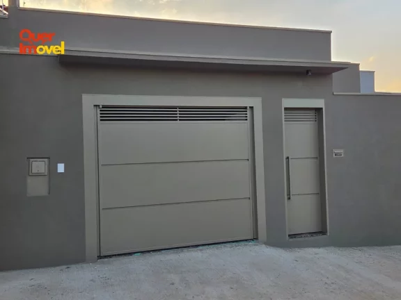 Imagem Imperdível oportunidade! Casa à venda em Bonfim Paulista-SP, no bairro Santa Cecília. 3 quartos, 1 suíte, 2 salas, 3 banheiros, 2 vagas de garagem, 130m².